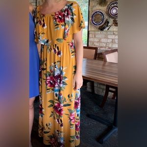 ODDY yellow maxi dress